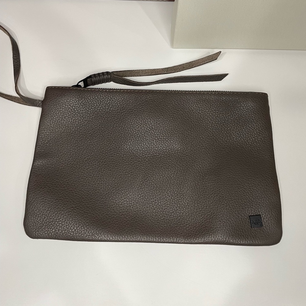 Callista slim Pochette leather wristlet